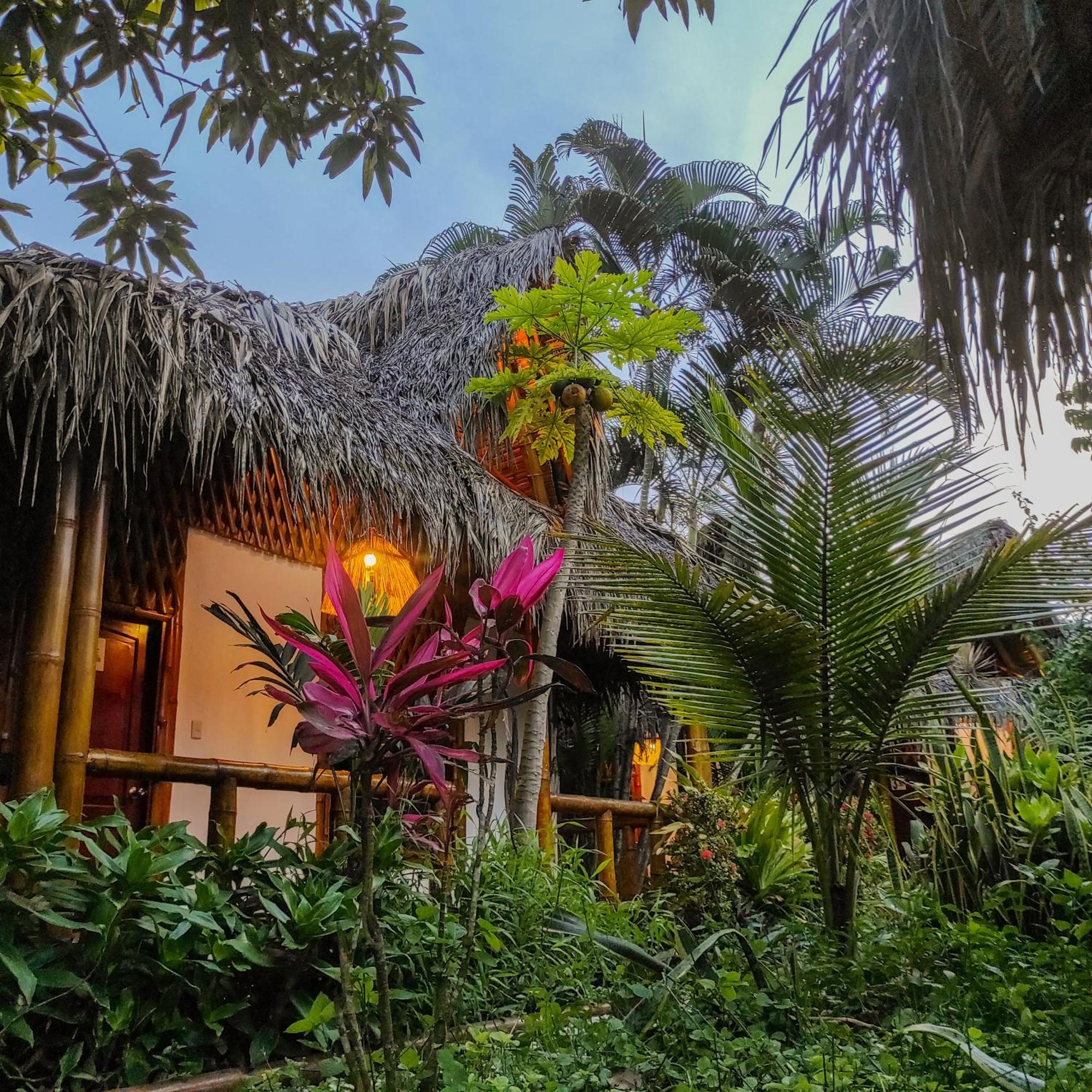 Montanita Cabanas Buitenkant foto